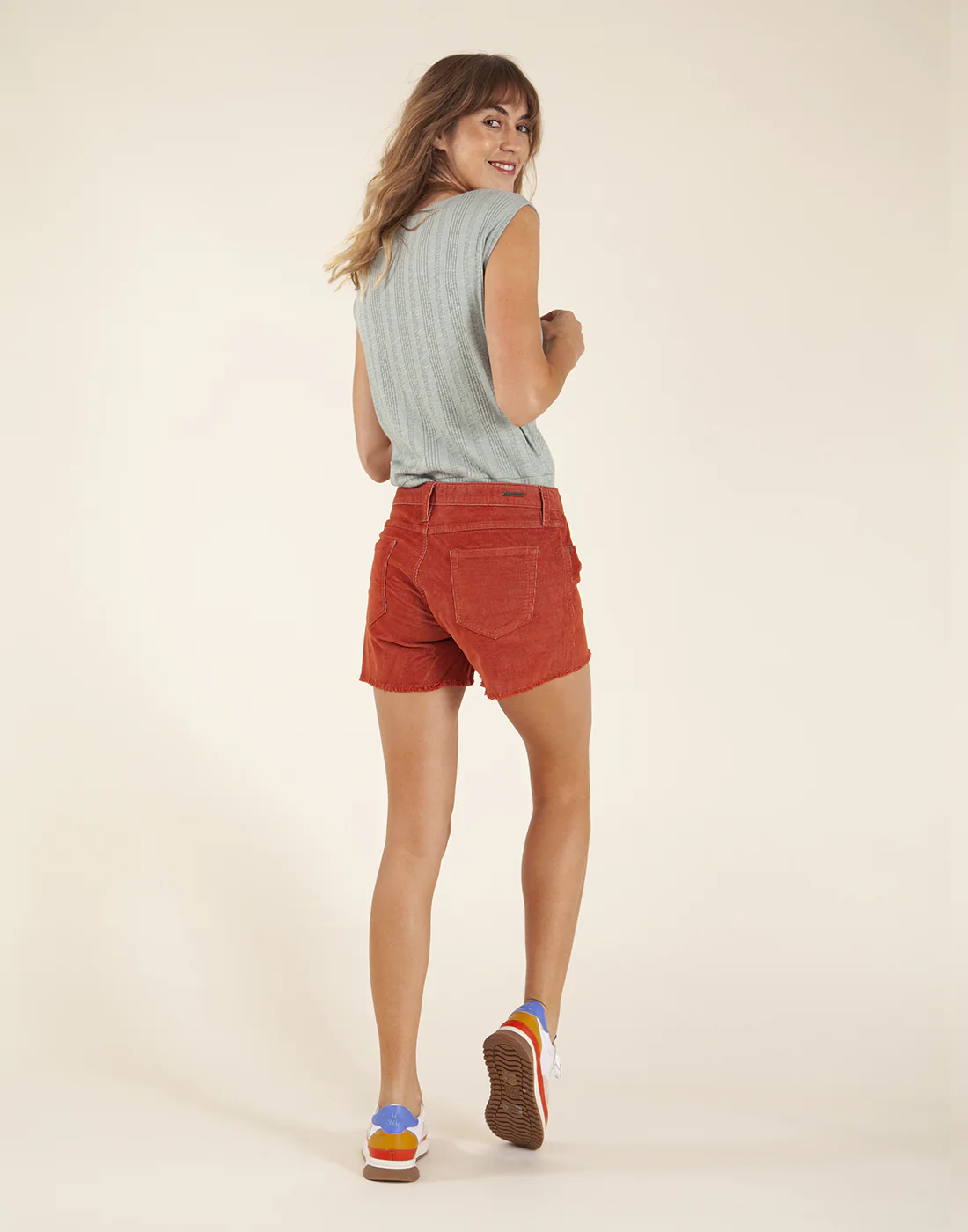 Oahu 4" Short : Dark Coral - - FINAL SALE - Image 7