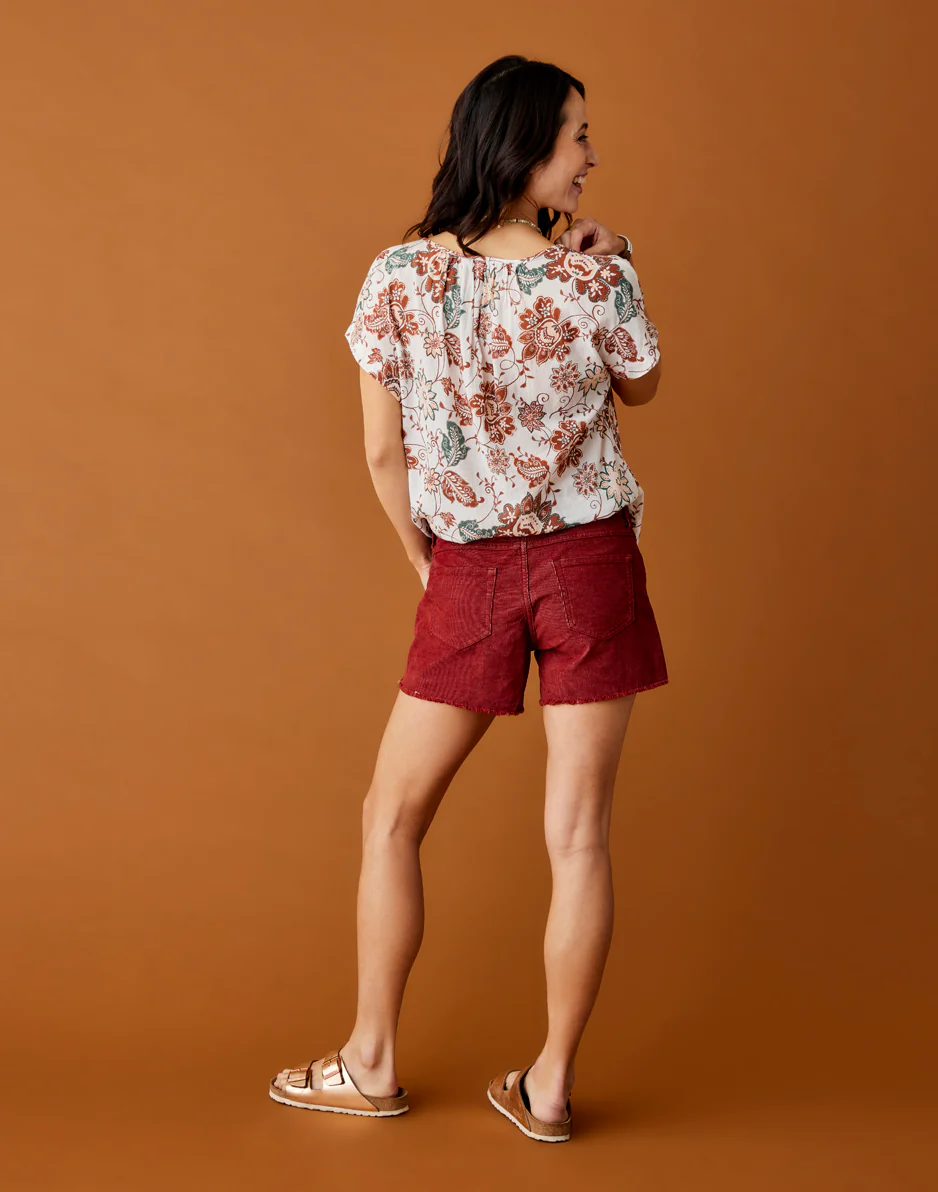 Oahu Short: Cabernet - FINAL SALE - Image 4